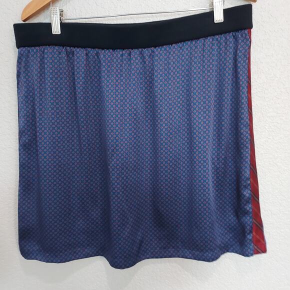 Faconnable Silk Handkerchief Mini Skirt Size 16 - Picture 1 of 9